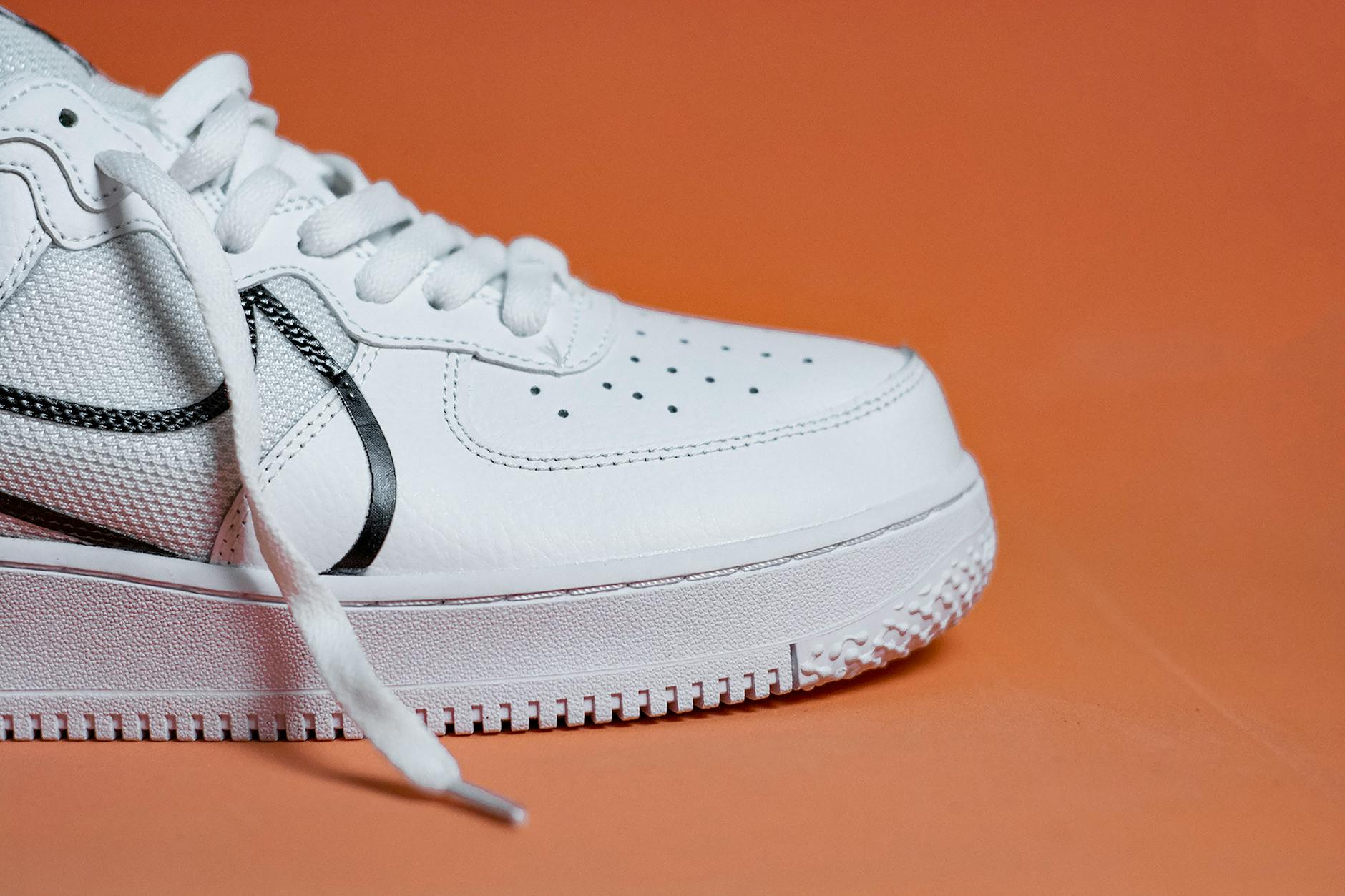 Which Nike Sneakers Create the Most Versatile Outfit Foundations?