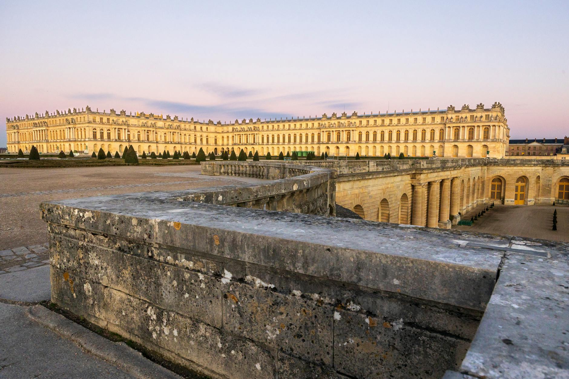 Are the World's Most Famous Palaces Worth Visiting in 2026?