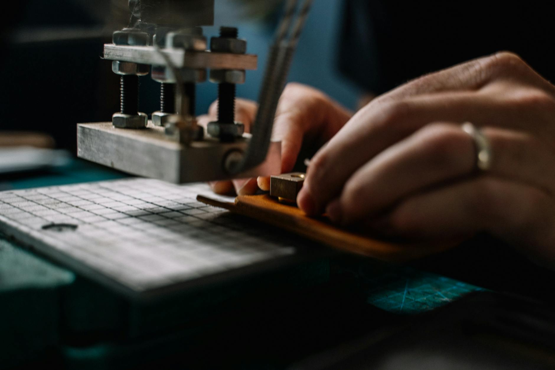 What Makes a Good Off-White Alternative Worth Considering?