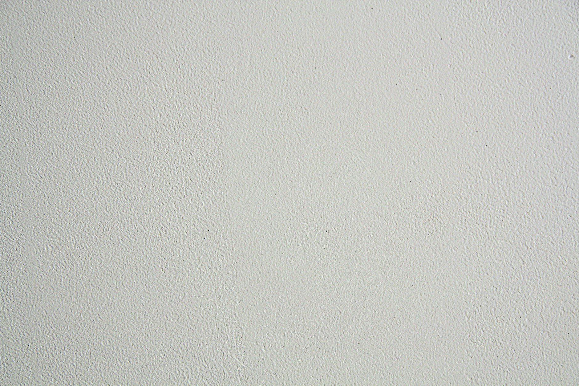 Earth Tones, Neutrals, and the Color Strategy That Holds Every Outfit Together