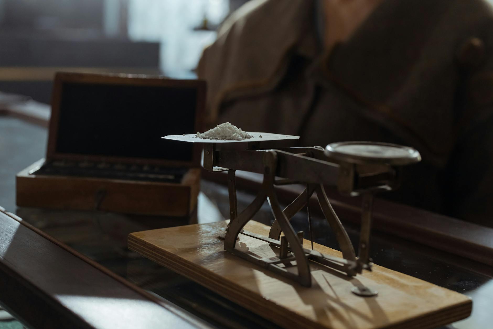 How Should You Balance Louis Vuitton Pieces With Contemporary Wardrobes?