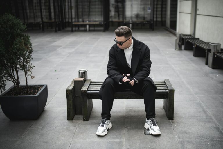 How to Style Balenciaga Like a Pro - Featured image