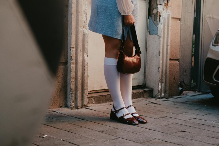 Prada Outfit Ideas That Actually Work - Featured image