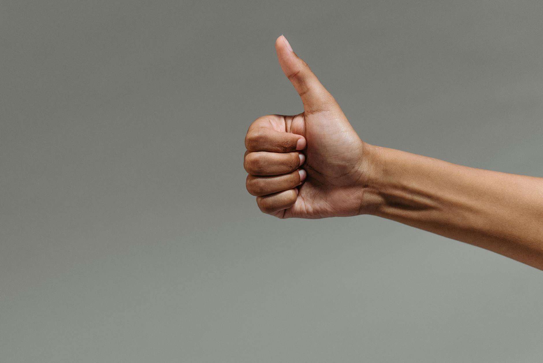 Celebrity Endorsement and the Status Symbol Premium