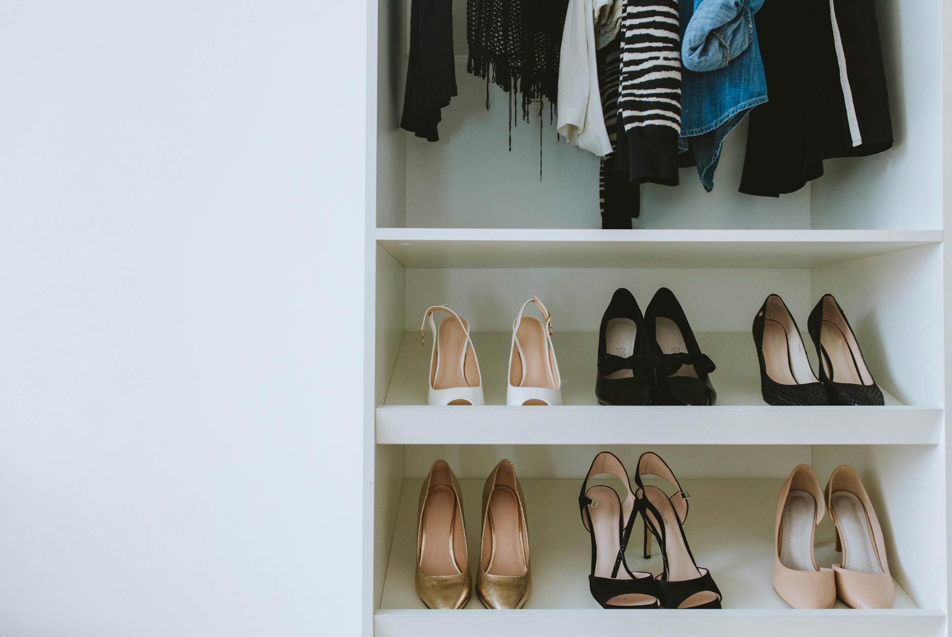 Color Coordination With Your Wardrobe and Skin Tone