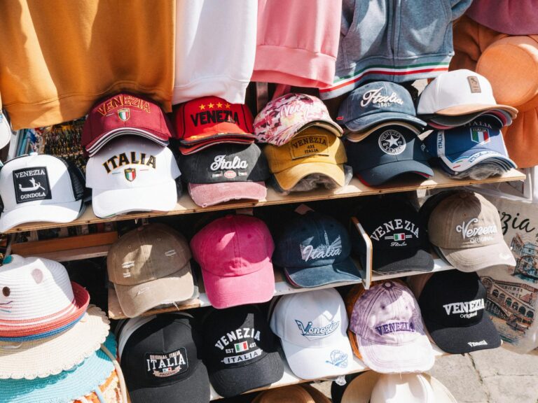 How to Pick the Right Caps - Featured image