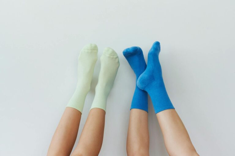 How to Pick the Right Socks - Featured image