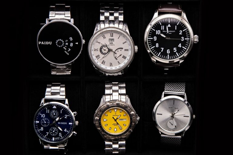 How to Pick the Right Watches - Featured image