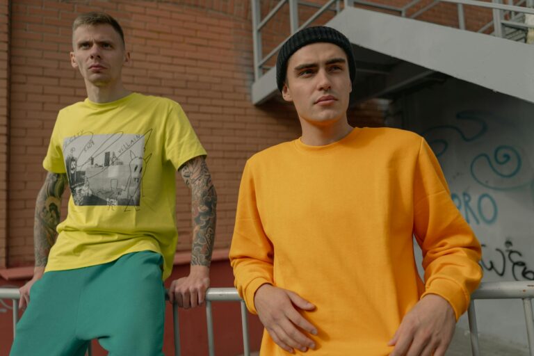 How to Style Crewnecks the Right Way - Featured image
