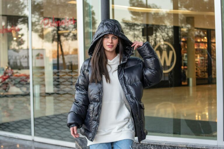 How to Style Puffer Jackets the Right Way - Featured image