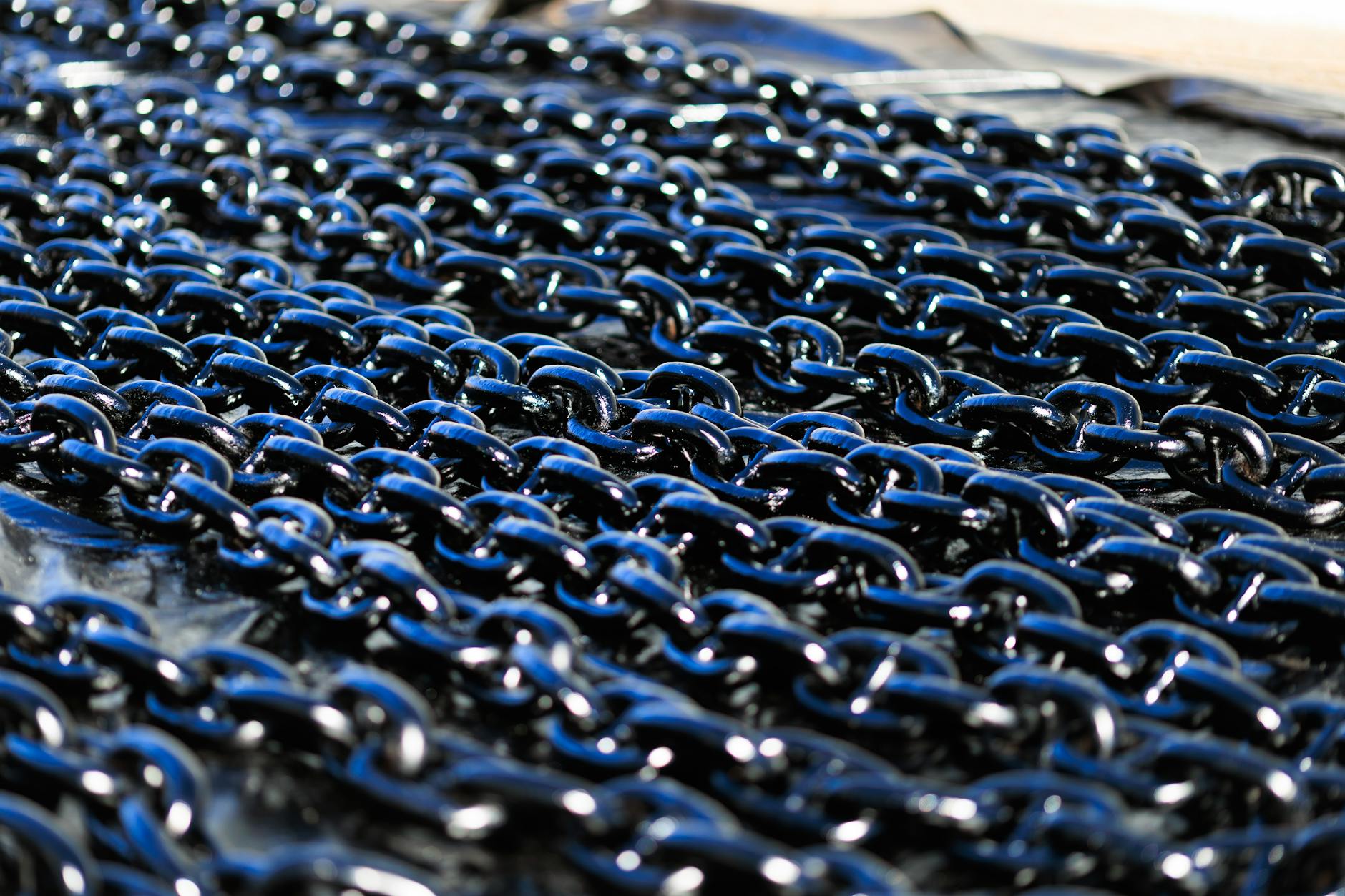 Which Chain Styles Are Actually Trending in 2026?