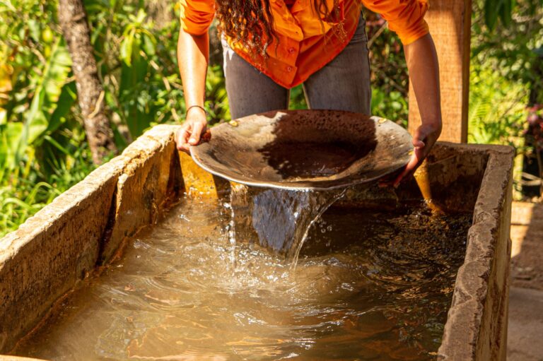 Top Gold Mining Stocks To Watch In 2026 Second Half - Featured image