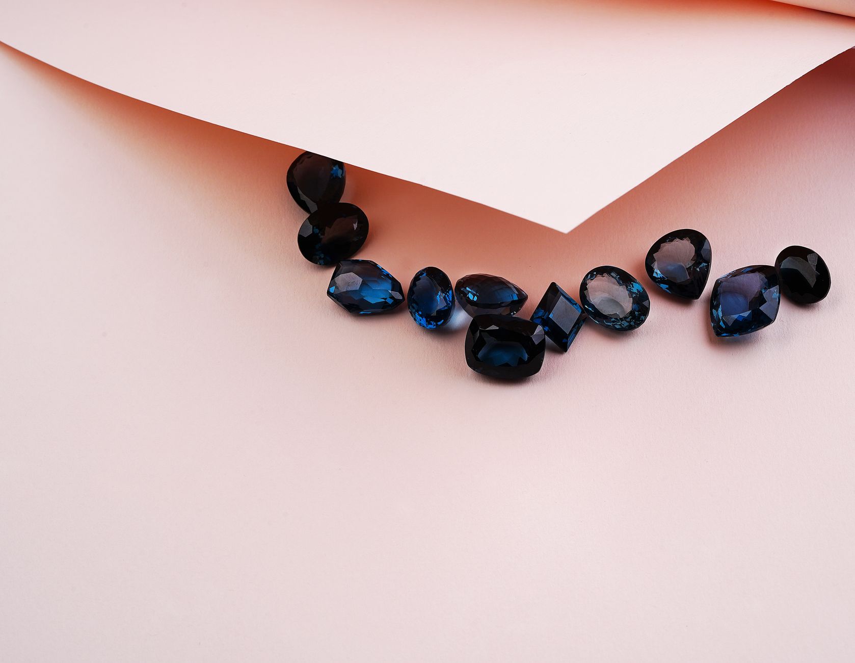 Gemstone Fell Out of a New Ring: Refund, Replacement, Repair, or Chargeback? - Featured image