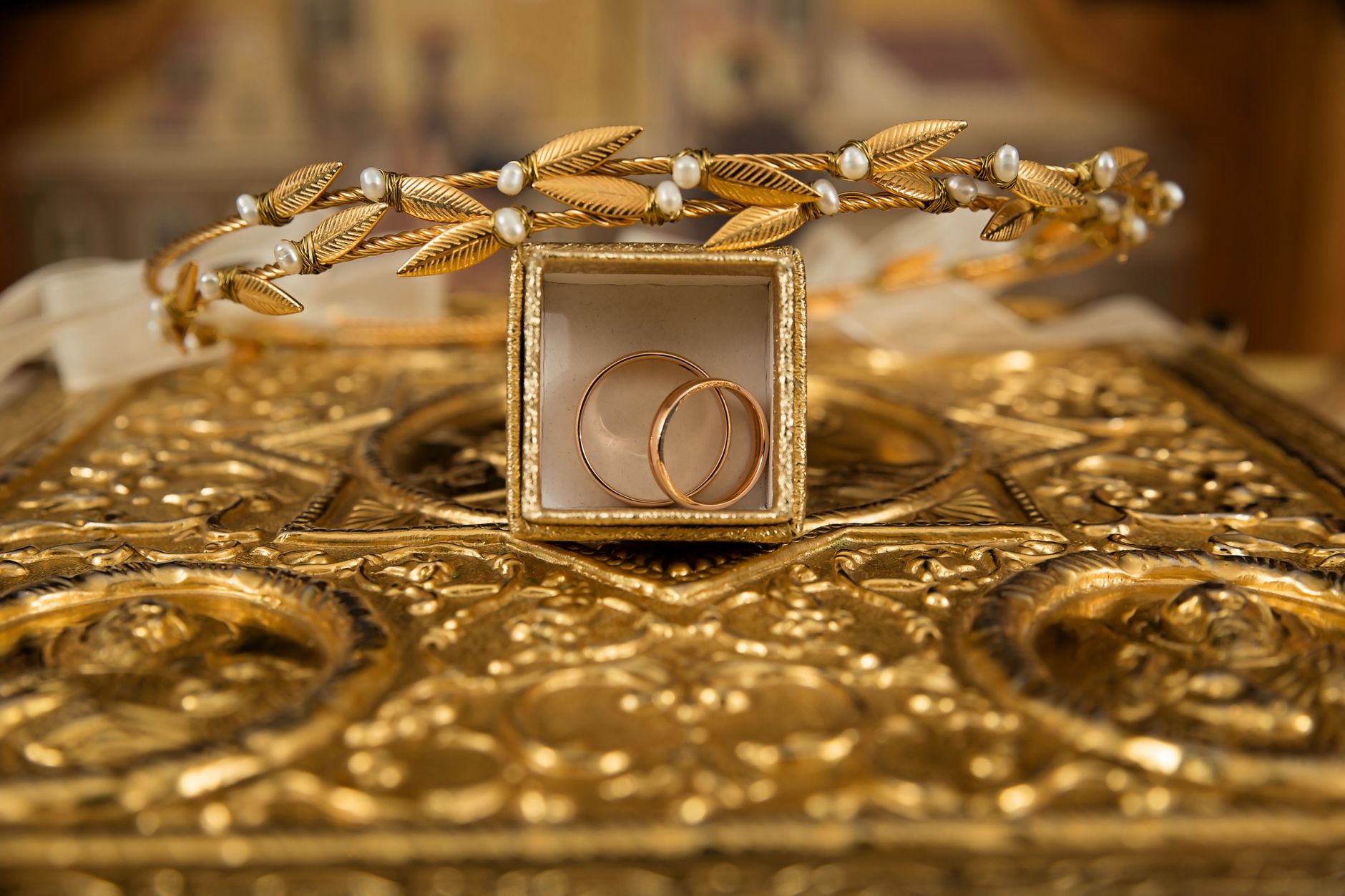 Gold Vermeil Gemstone Ring Explained: Base Metal, Finish Thickness, and Hallmarks - Featured image
