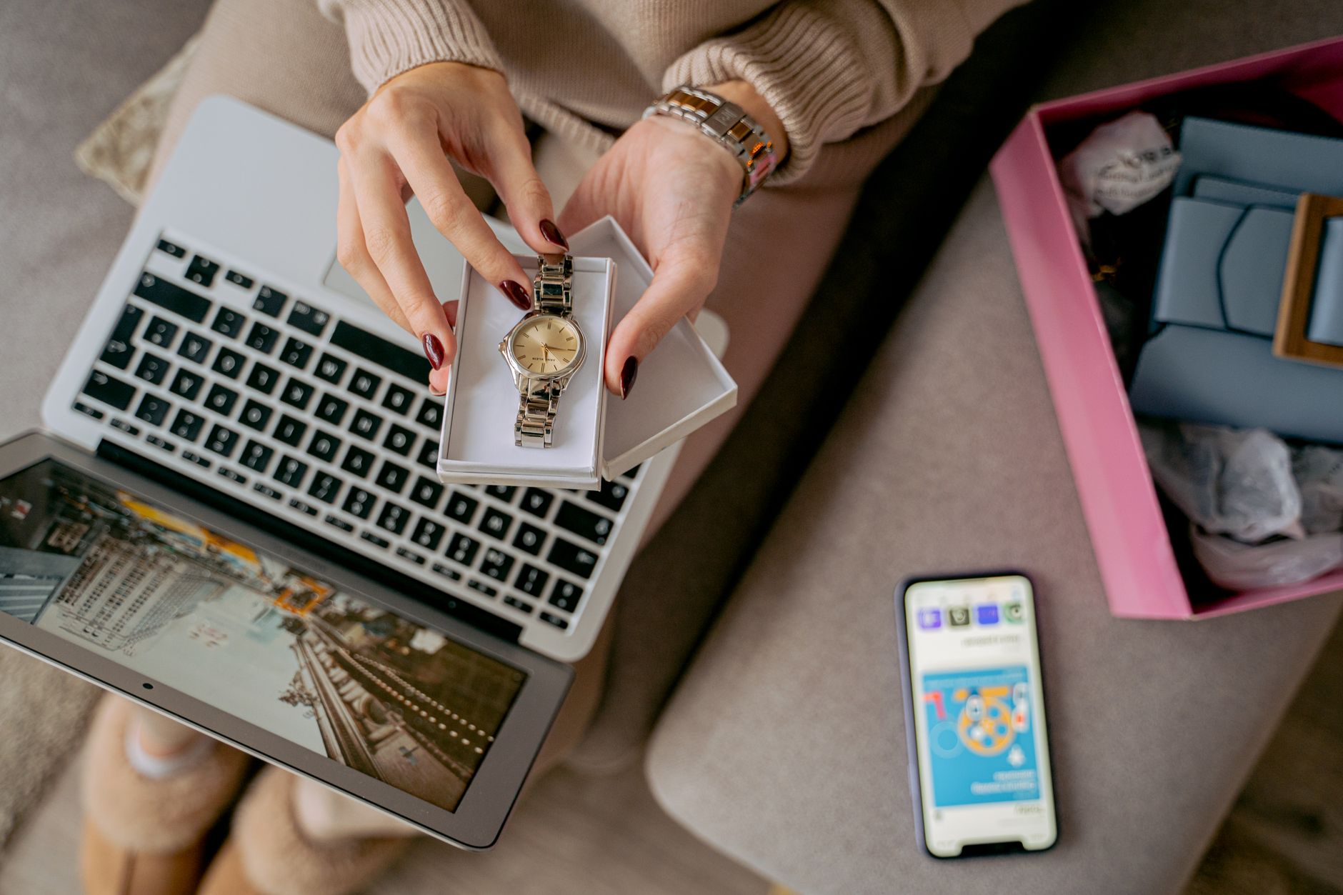 Online Jewelry Store Has No Physical Address: What Else Can Establish Legitimacy? - Featured image