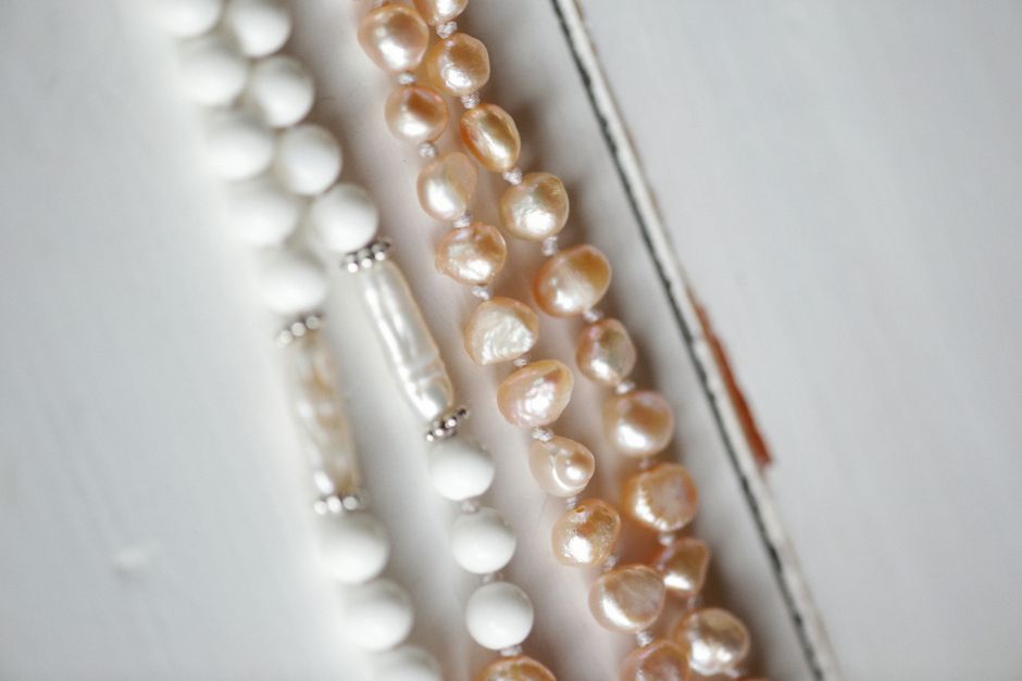 Strand of cultured pearls