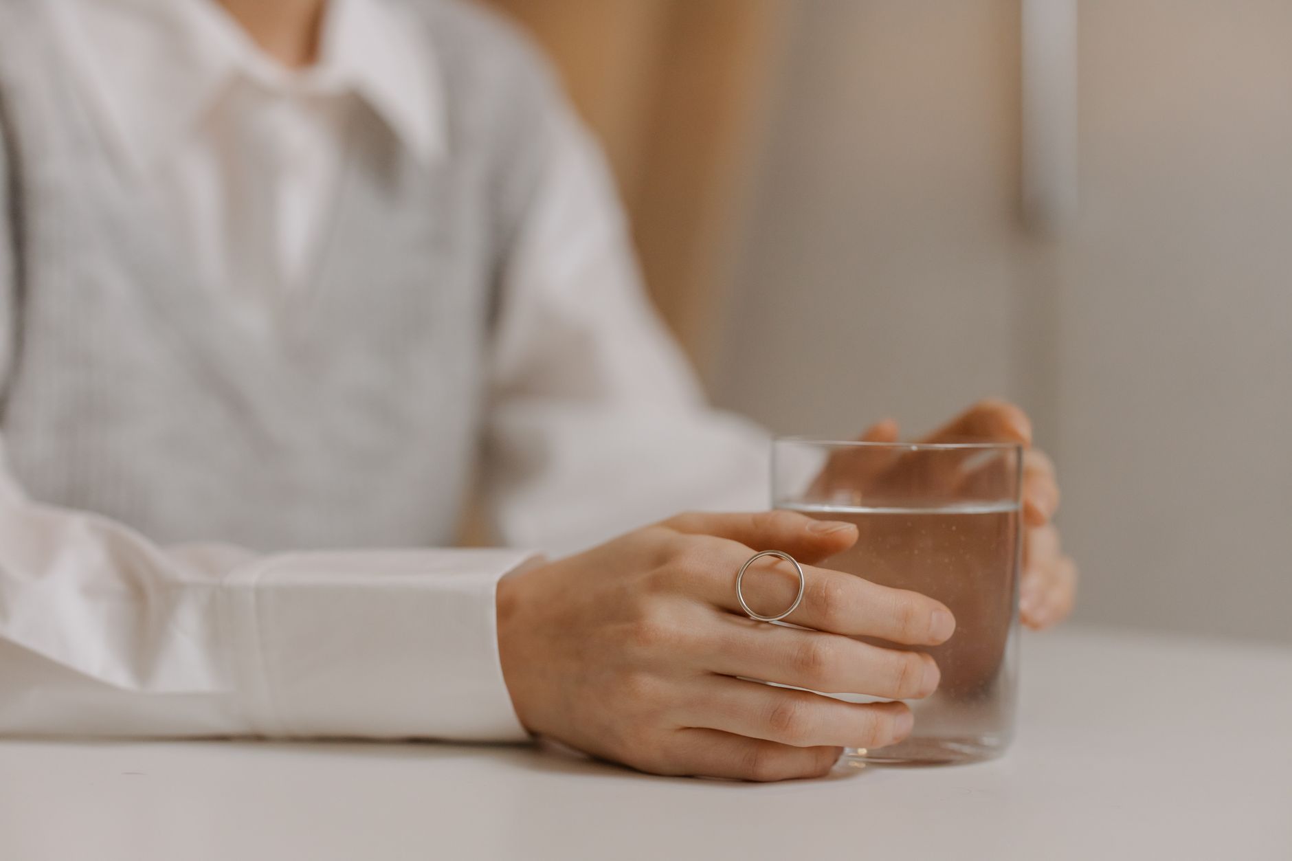 Purity Rings: Meaning and Which Finger to Wear One - Featured image